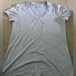 Purple under armour v-neck tee